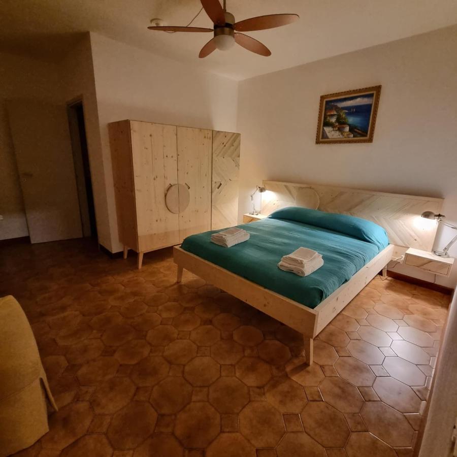 Sa Stiddiosa Guesthouse Gadoni Buitenkant foto